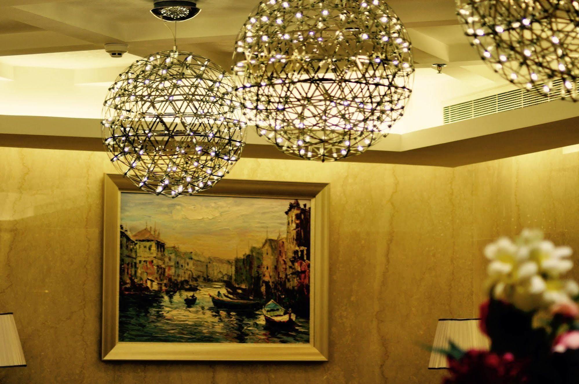 Asherij Hotel Doha Exterior photo