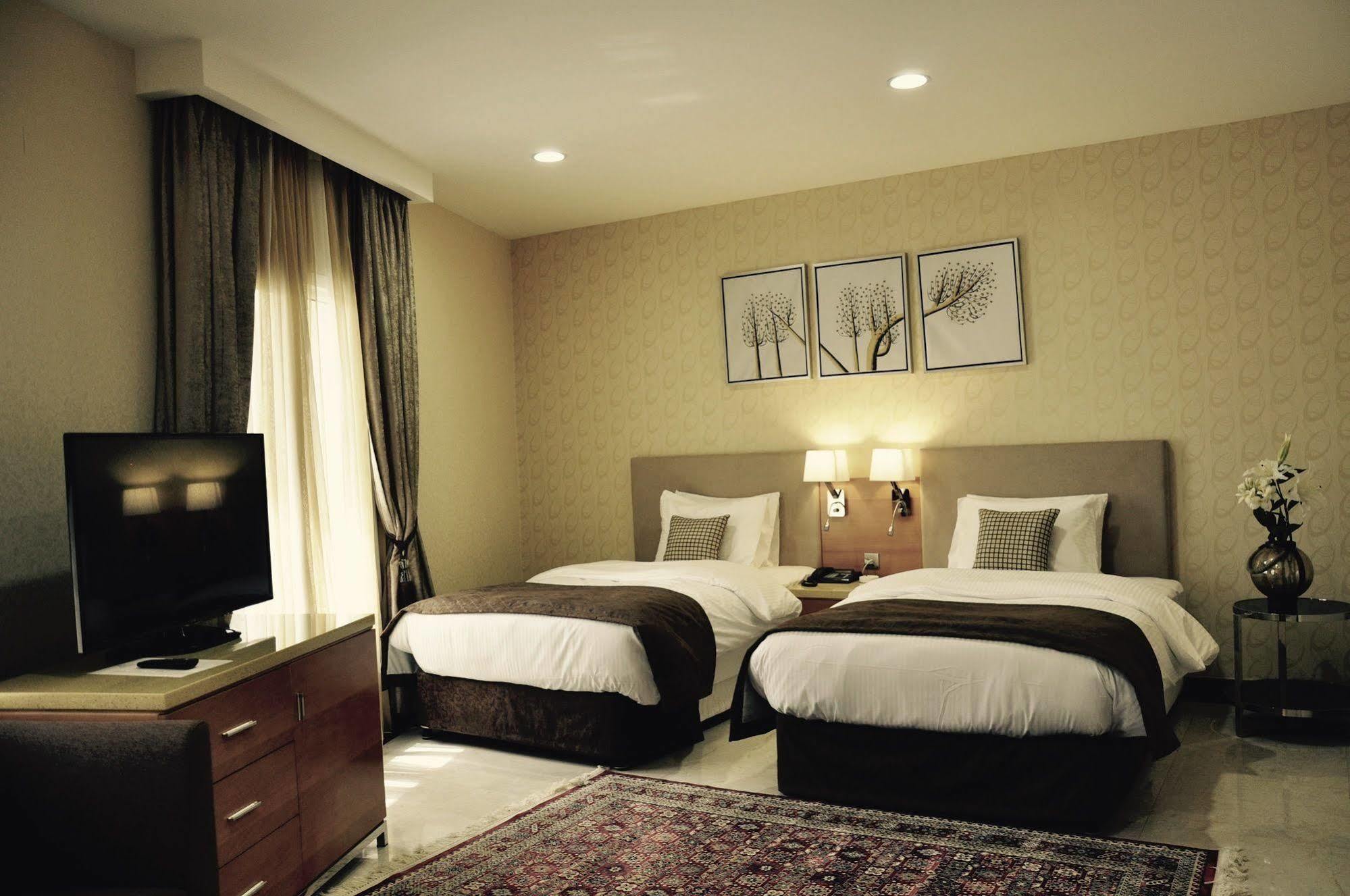 Asherij Hotel Doha Exterior photo